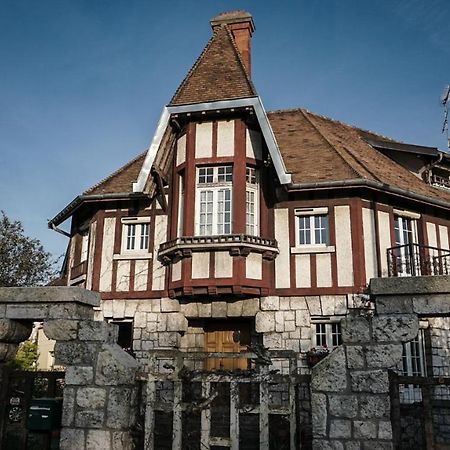 Apakabar Homestay - Proche Gare Melun, Parking Prive, Netflix La Rochette  Kültér fotó