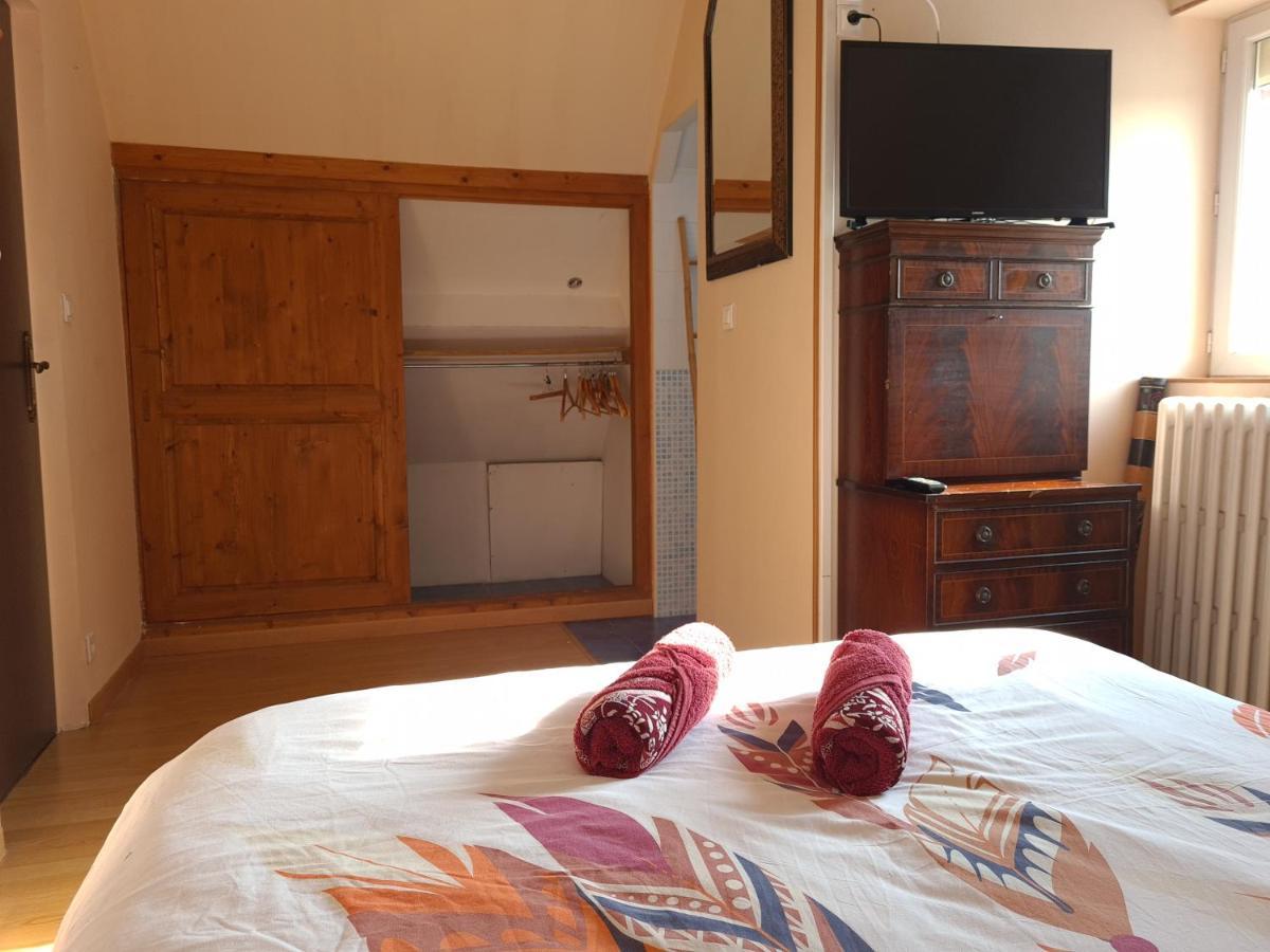 Apakabar Homestay - Proche Gare Melun, Parking Prive, Netflix La Rochette  Kültér fotó